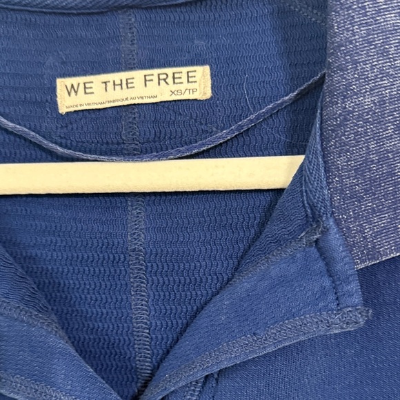 We The Free Navy Blue Collared Top - Picture 2 of 5